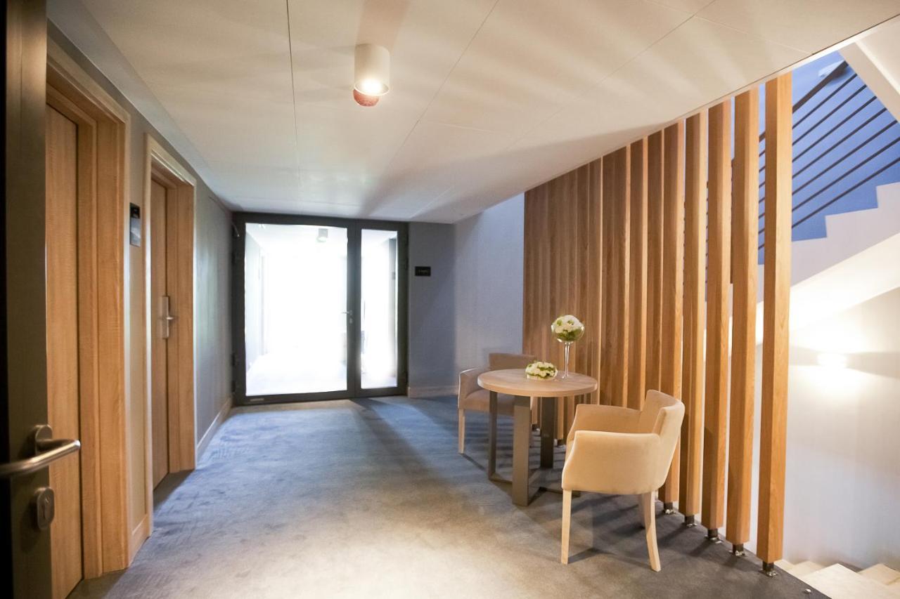 Elba Hotel Ostroleka  Eksteriør billede